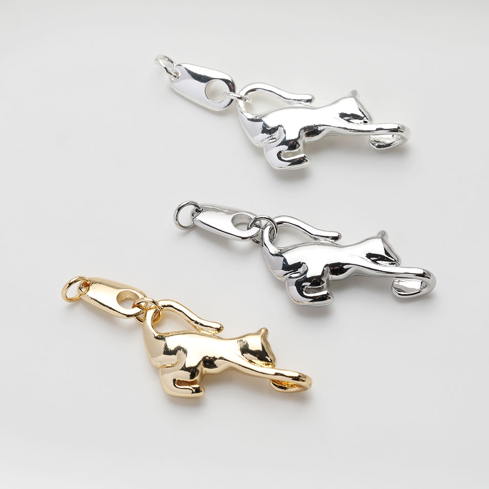 Charm Necklace Dainty - DIY手作り真鍮コネクタジュエリー作り、動物デザイン、猫ブレスレット、可憐なコネクタ、ネックレス、14k金メッキ、17x41mm、2個